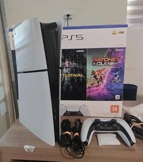 Console PS5 Slim com Controle DualSense | Inclui 2 Jogos, 4K HDR